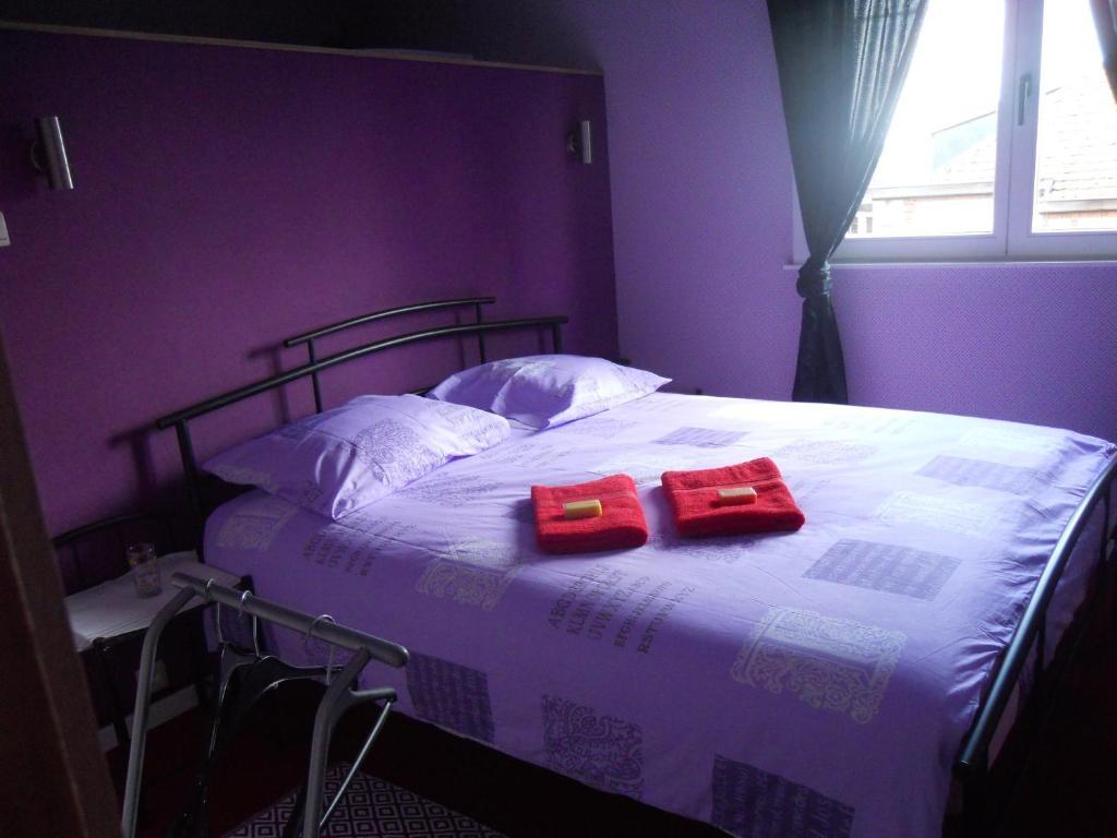 Huis De Wilde Wingerd Hotel Ypres Room photo