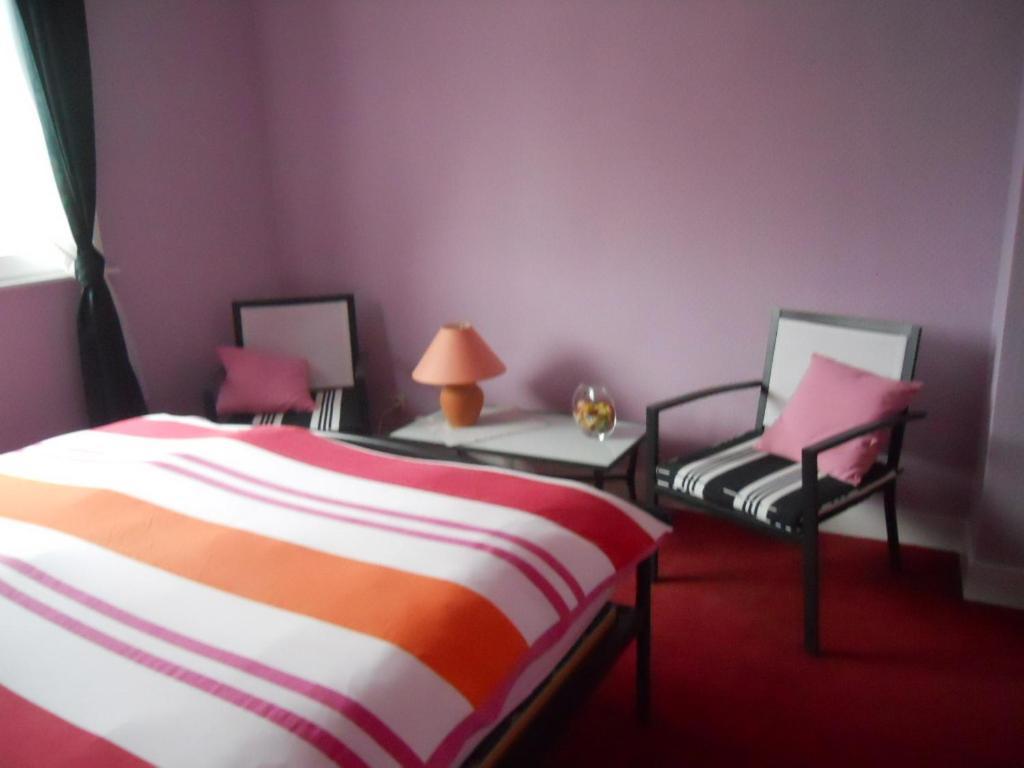 Huis De Wilde Wingerd Hotel Ypres Room photo